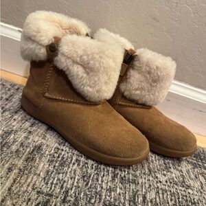 UGG Chestnut Brown and Cream Shearling Lined Slip-On